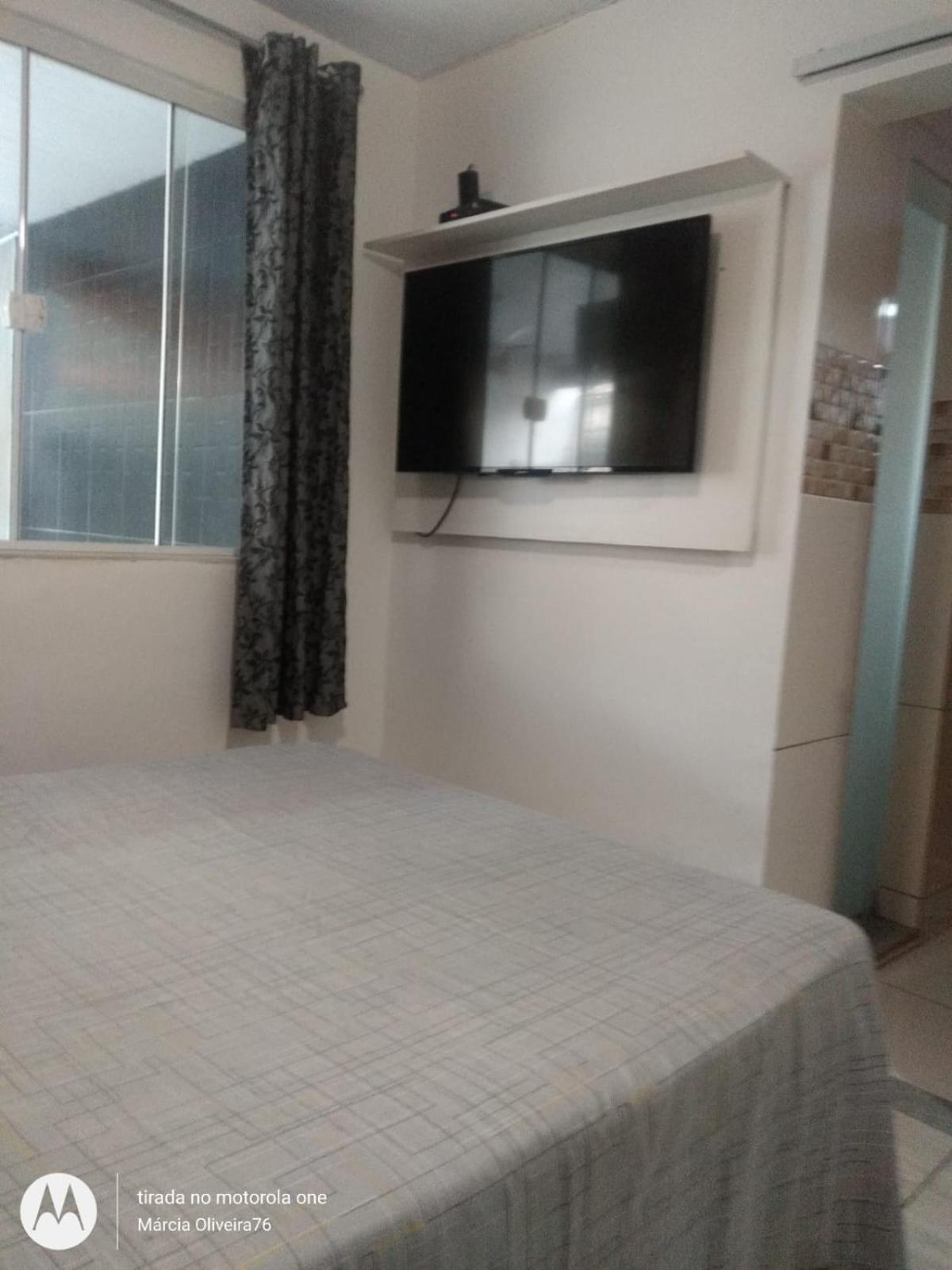 Casa Com Garagem A 5' Na *